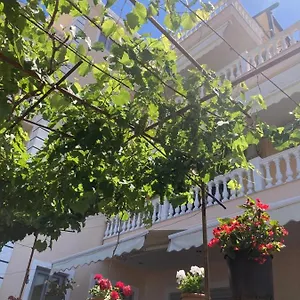 Himara Apartments Appartement Himarë