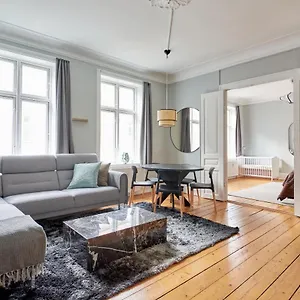 Spacious Scandinavian 3br In Vibrant Area Copenhague