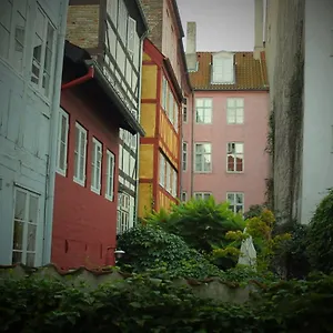 Sankt Annæ 10 København